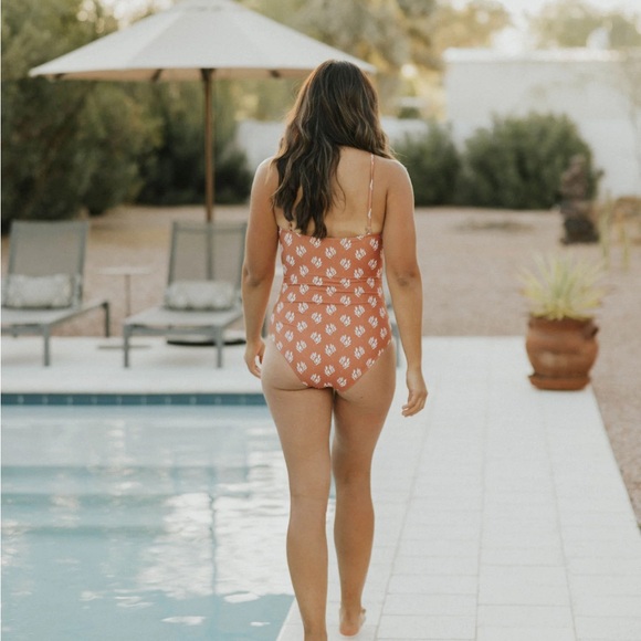 NWT Geode Swimsuit Atlantic One Piece - Picture 9 of 9